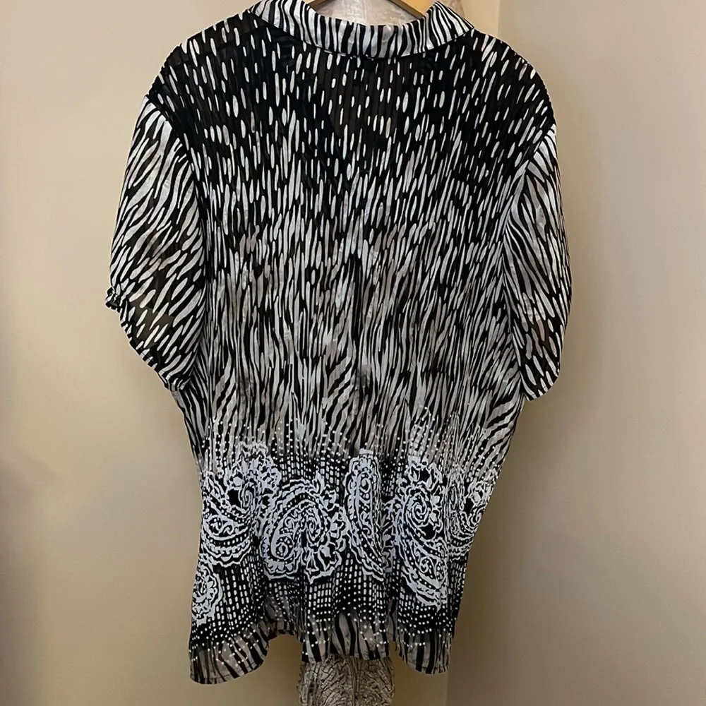 Animal Print Size 4X EUC - Picture 11 of 12
